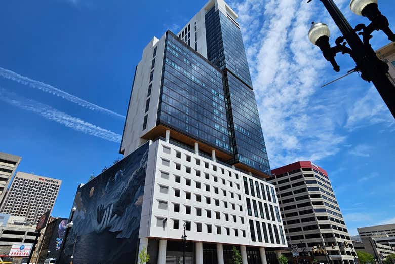 Admire modern architecture like the ASTRA Building