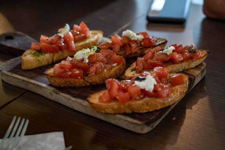 Tomato and mozzarella toast