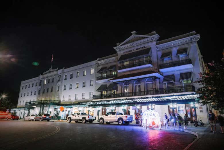 Uncover the secrets hidden in the Menger Hotel