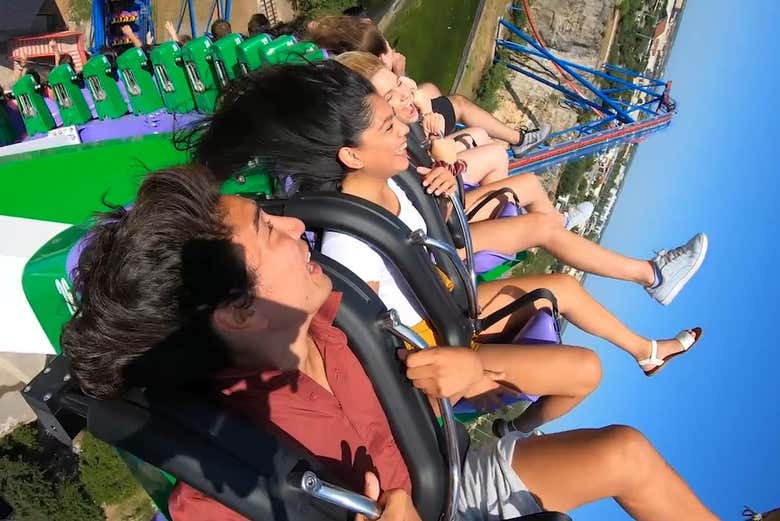 Are Dogs Allowed In Six Flags Fiesta Texas