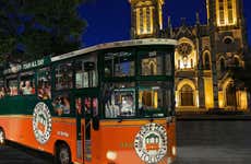Tour serale di San Antonio in filobus