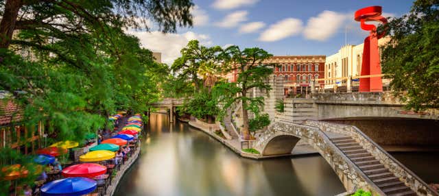 Tour por San Antonio + Paseo en barco