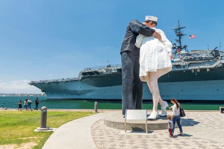 Sculpture Le Baiser
