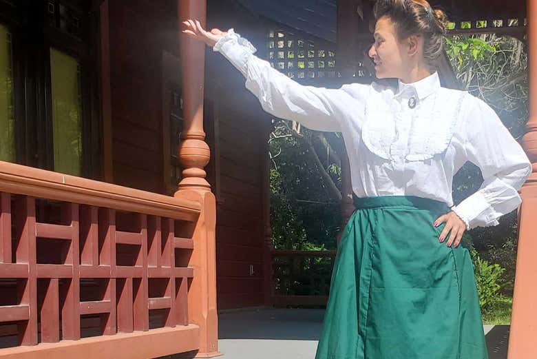 The city's most entertaining tour