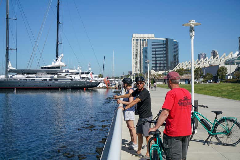 Parada no porto de San Diego