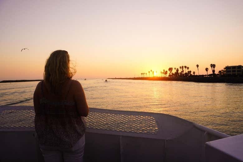 Disfrutando de las vistas desde la embarcación 