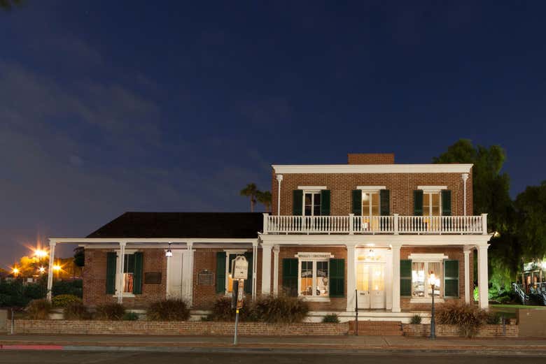 Tombée de la nuit à Whaley House