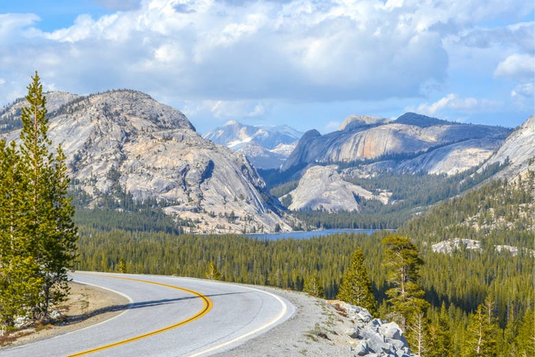 Viajando hacia el Parque Nacional de Yosemite