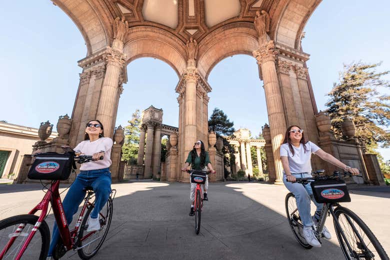 Recorriendo San Francisco en bicicleta