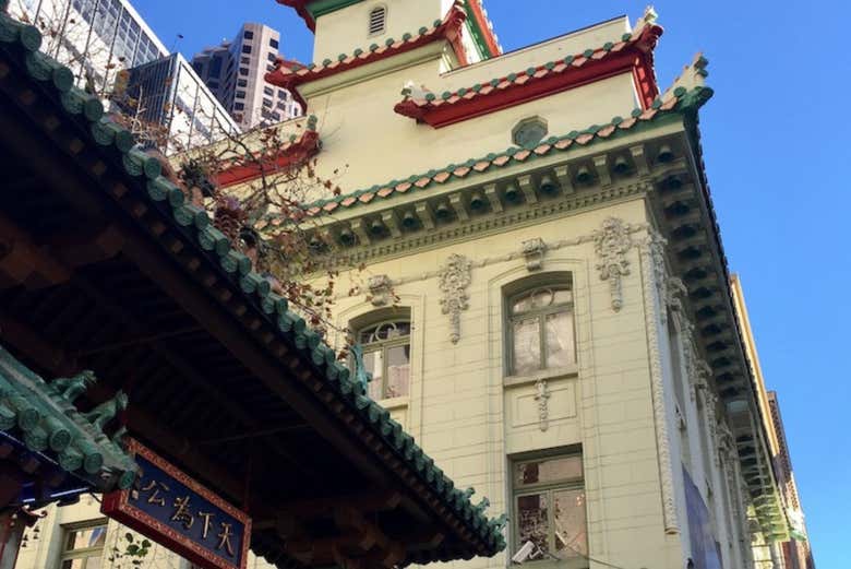 Dragon Gate, l'entrée du quartier chinois