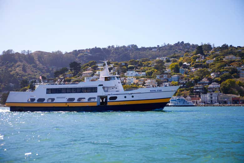 Foto del ferry en el que viajaréis