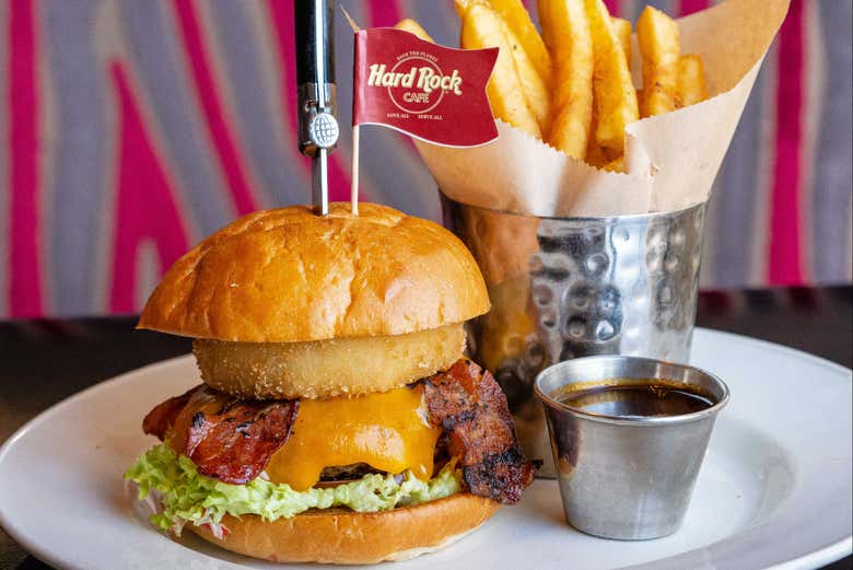 Try classic dishes in the United States