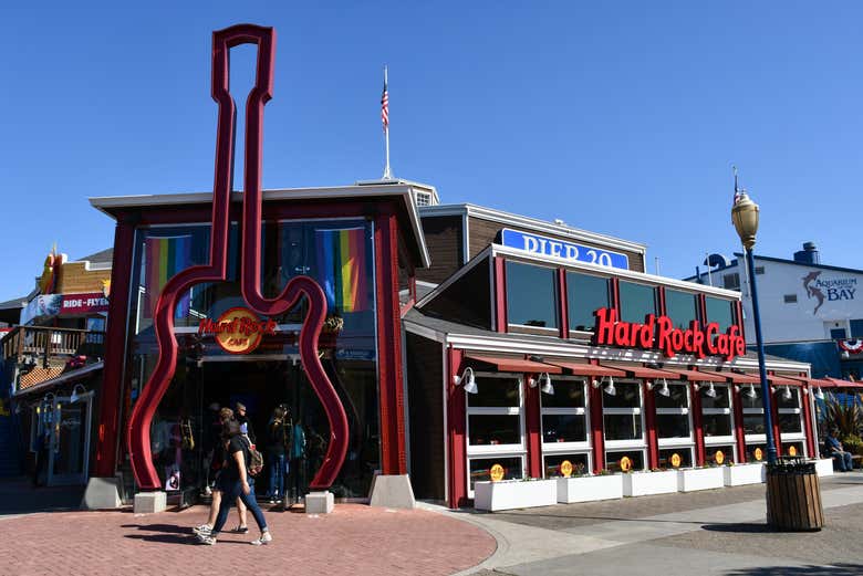 Visit the iconic Americana establishment