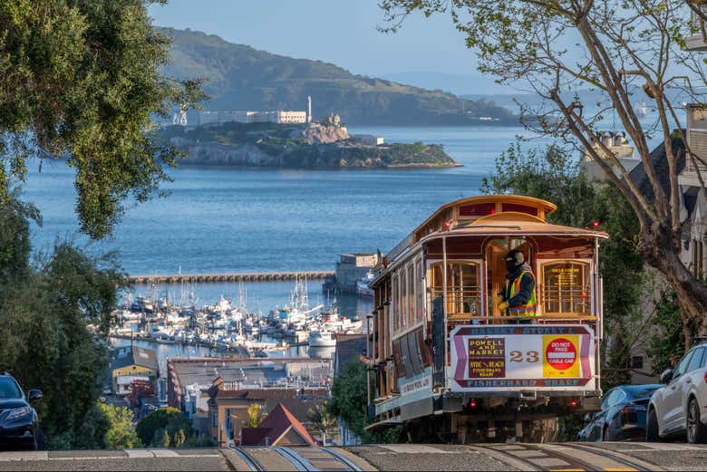 Les tramways de San Francisco à l'aube