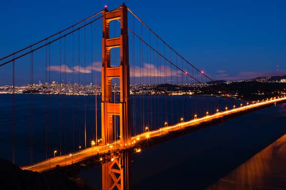 Visite de nuit de San Francisco en bus à toit ouvert