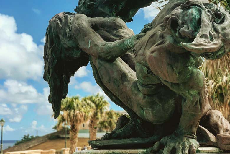Statue à découvrir