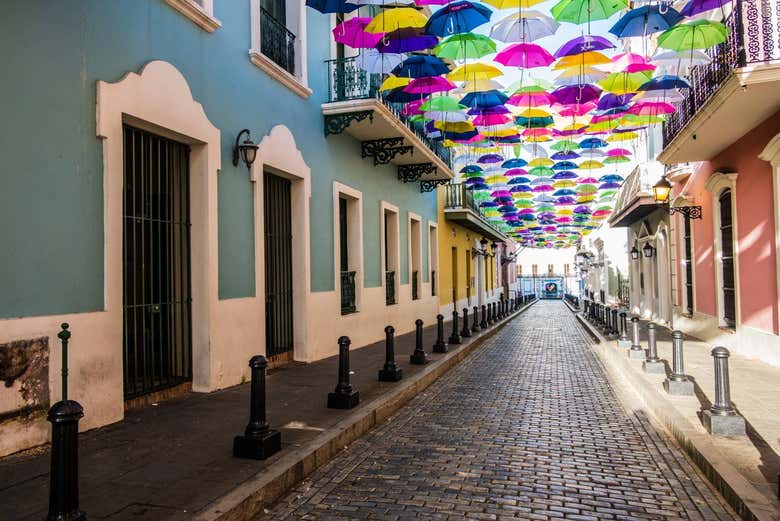 Traversez les ruelles du centre historique