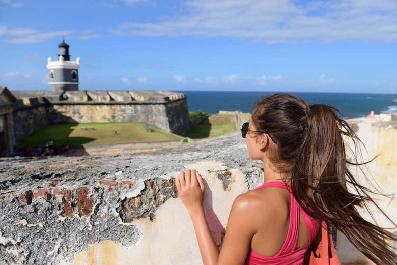 Contemplando os vestígios da época colonial