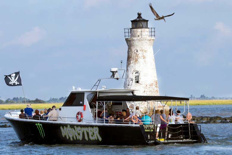 Viajando no barco por Tybee Island e o farol de Cockspur