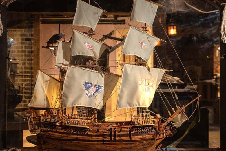 Réplica de un barco pirata en Savannah