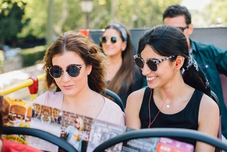 Amigas no ônibus