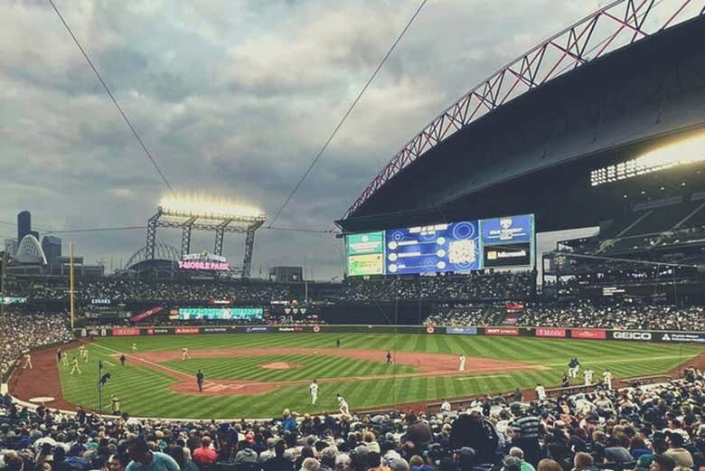 ¡Veréis un partido de béisbol profesional en Seattle!