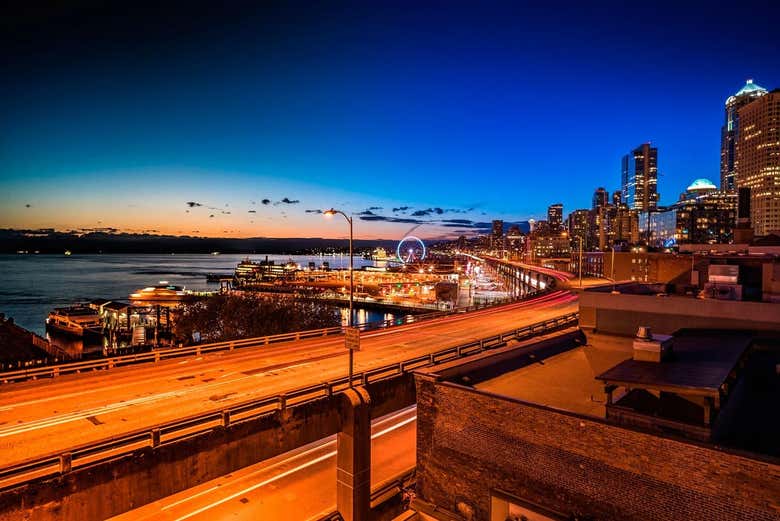 Vistas de Seattle por la noche