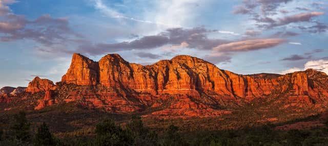 Senderismo por las ruinas de los nativos americanos