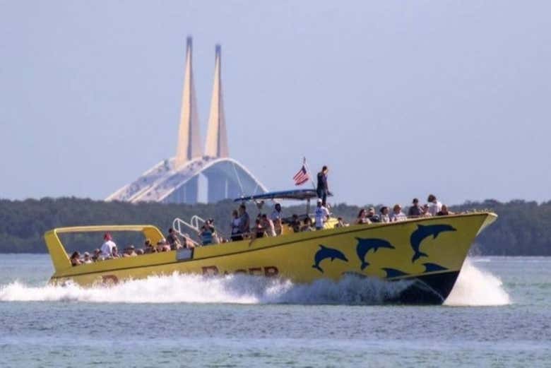 A bordo de la lancha rápida