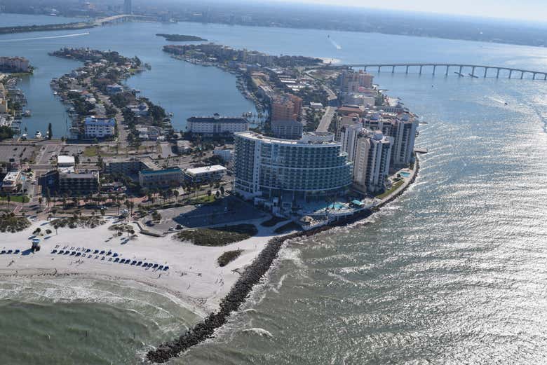 tampa fl helicopter tours Enjoying the views of the bay