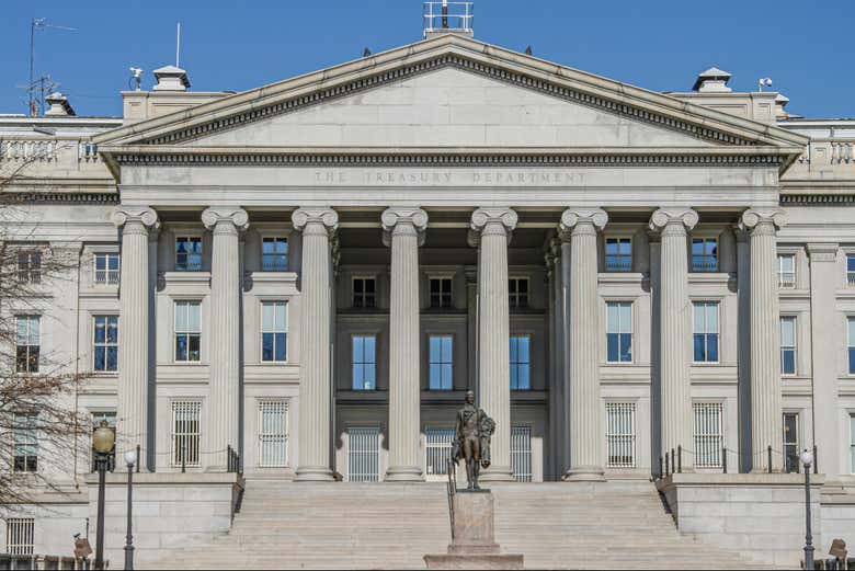 Fachada principal del Treasury Building