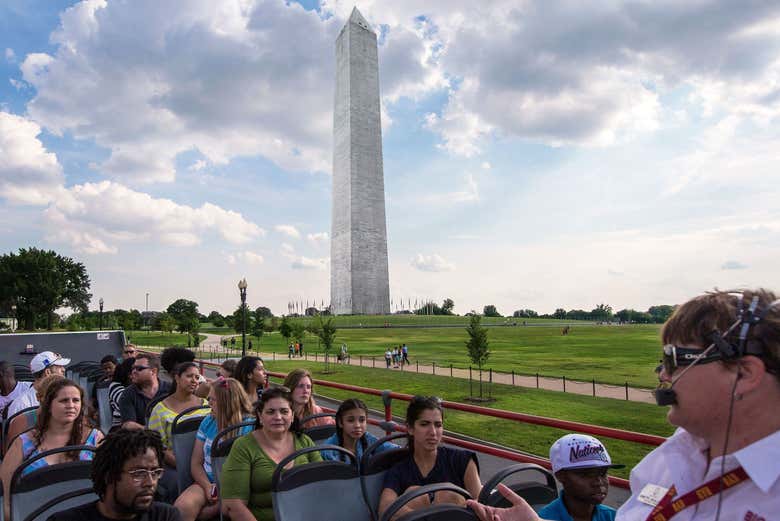 Capture the perfect photo of the Washington Monument