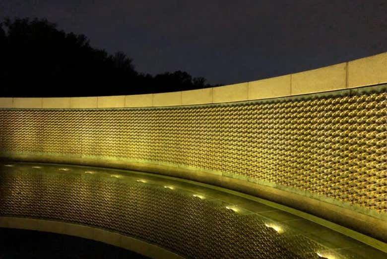 El World War II Memorial de noche