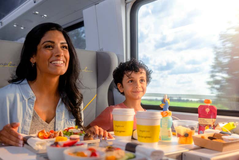 Você poderá comer a bordo do trem