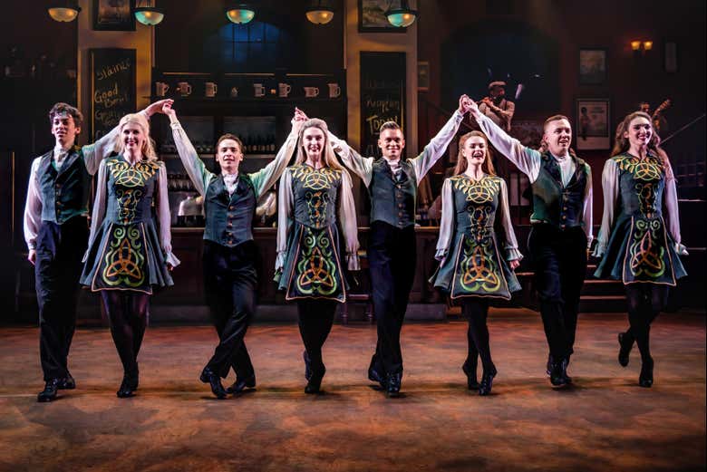 Spectacle Celtic Fyre