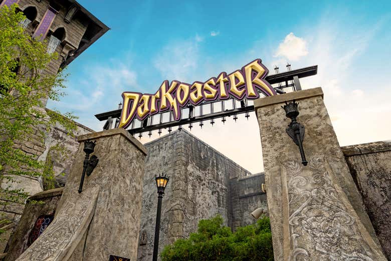 Darkoaster