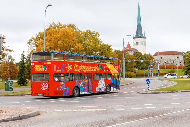 Sightseeing bus in Tallinn