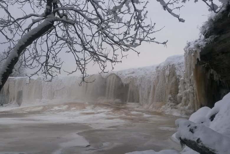 Visitando las cascadas de Jägala