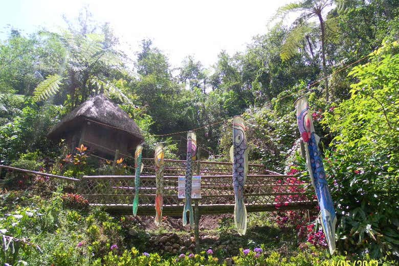 Protectores de la cosecha en la villa Tam-Awan
