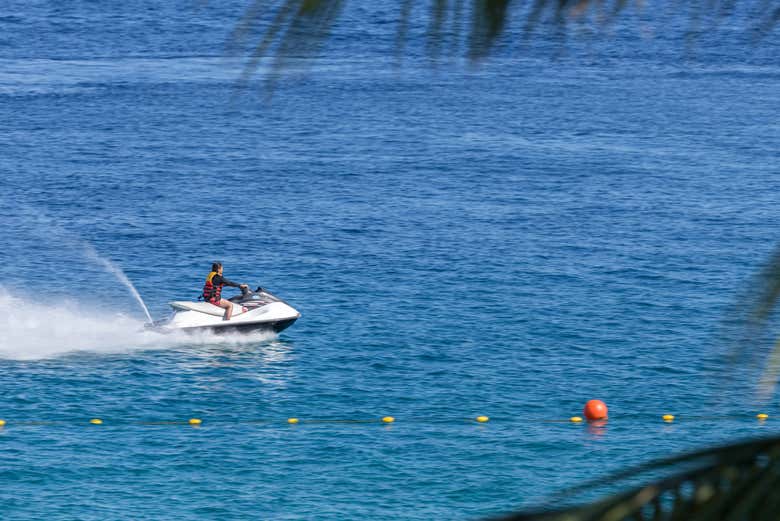 Naviguer sur les eaux de Boracay