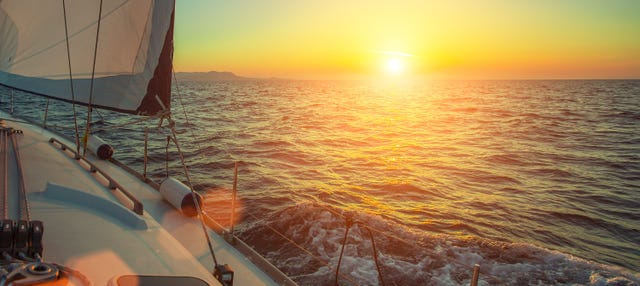 Giro in barca a Boracay al tramonto
