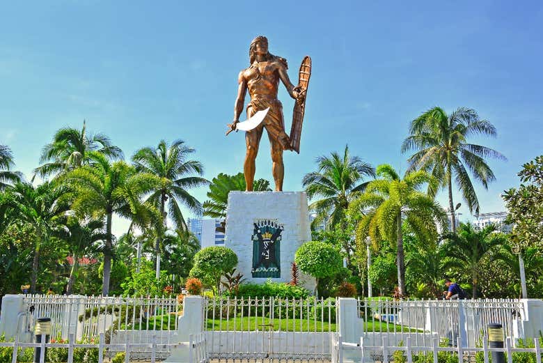 Estátua de bronze de Datu Lapulapu