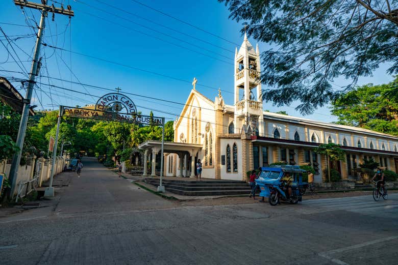 Conhecendo a cidade de Coron