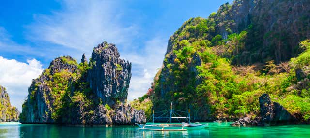 Tour privado en lancha rápida por Corón