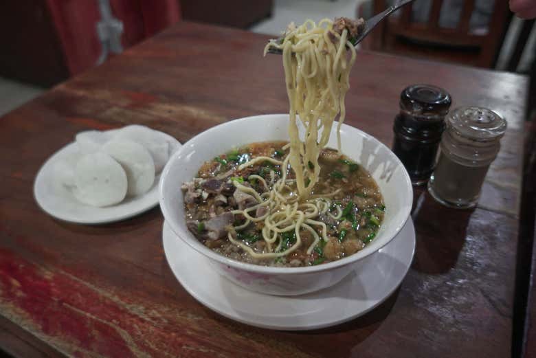 Tasting batchoy
