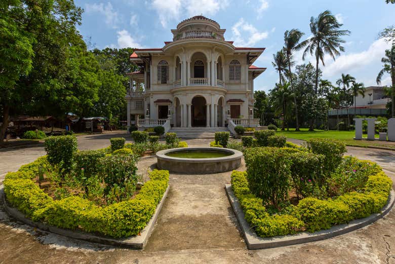 Molo Mansion