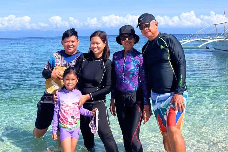 Día en familia en la isla de Balicasag