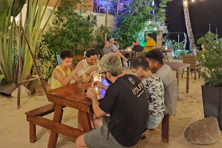 Un momento divertido con los amigos