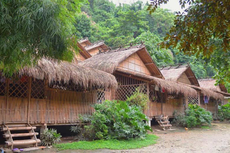 Maisons du village de Mangyan