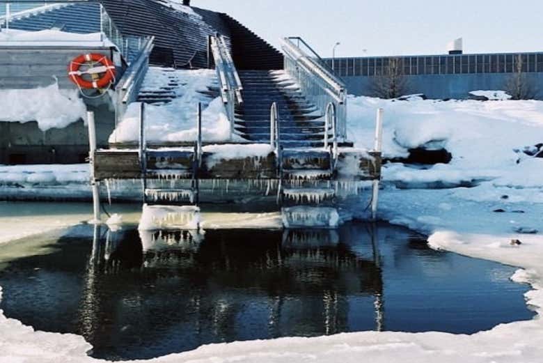 Atreveos con un baño helado revitalizante en invierno
